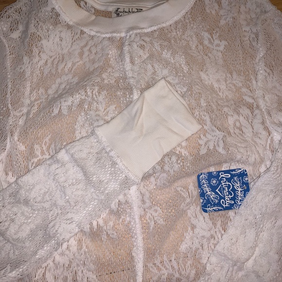 FREE PEOPLE COOL WITH IT LAYERING TOP BNWTS - Picture 7 of 8